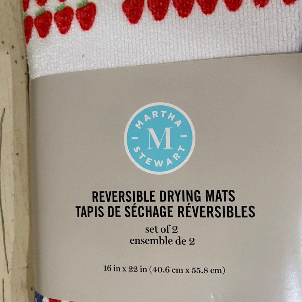 Martha Stewart Patriotic Blueberries Reversible Drying Mats set - Brand new - Picture 2 of 3